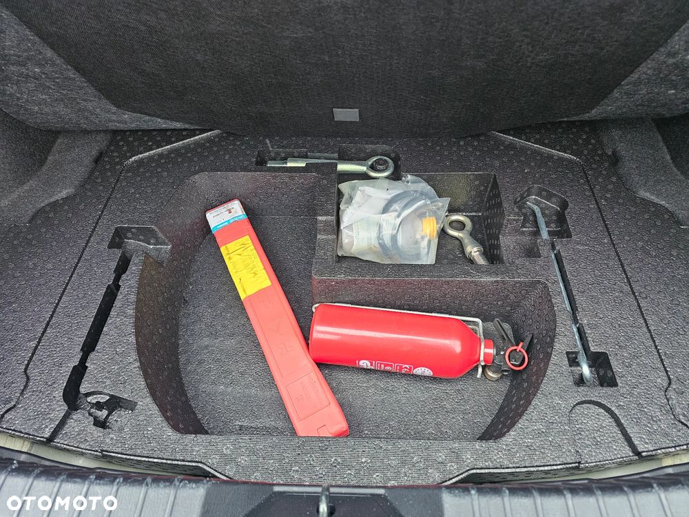 Mazda 3 2.0 Skymotion EU6 - 14