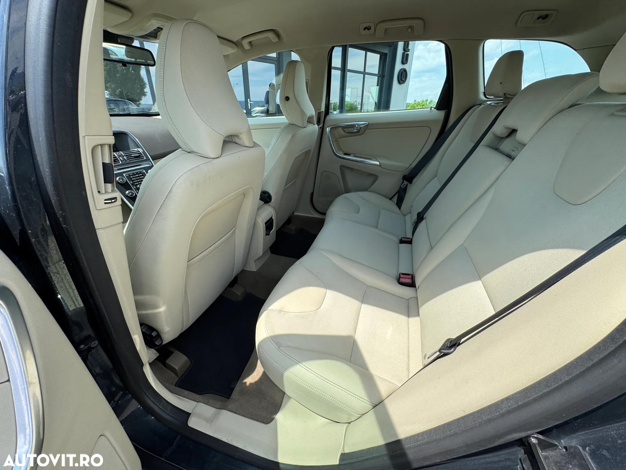 Volvo XC 60 D3 Geartronic Kinetic - 18