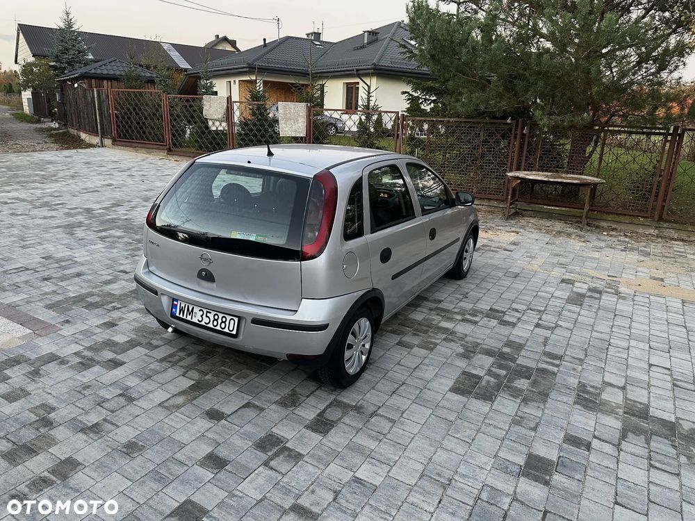Opel Corsa 2004 photo 4