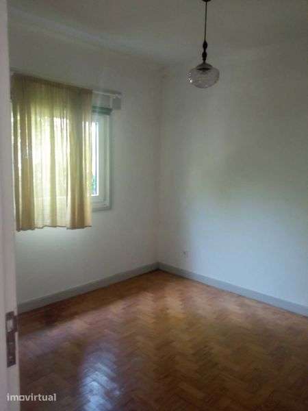 Moradia T2 Oliveira do Douro - Grande imagem: 4/12
