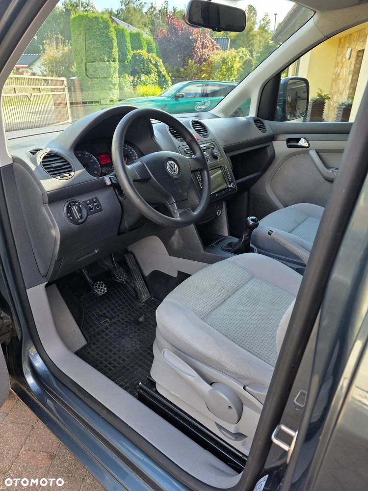 Volkswagen Caddy - 17