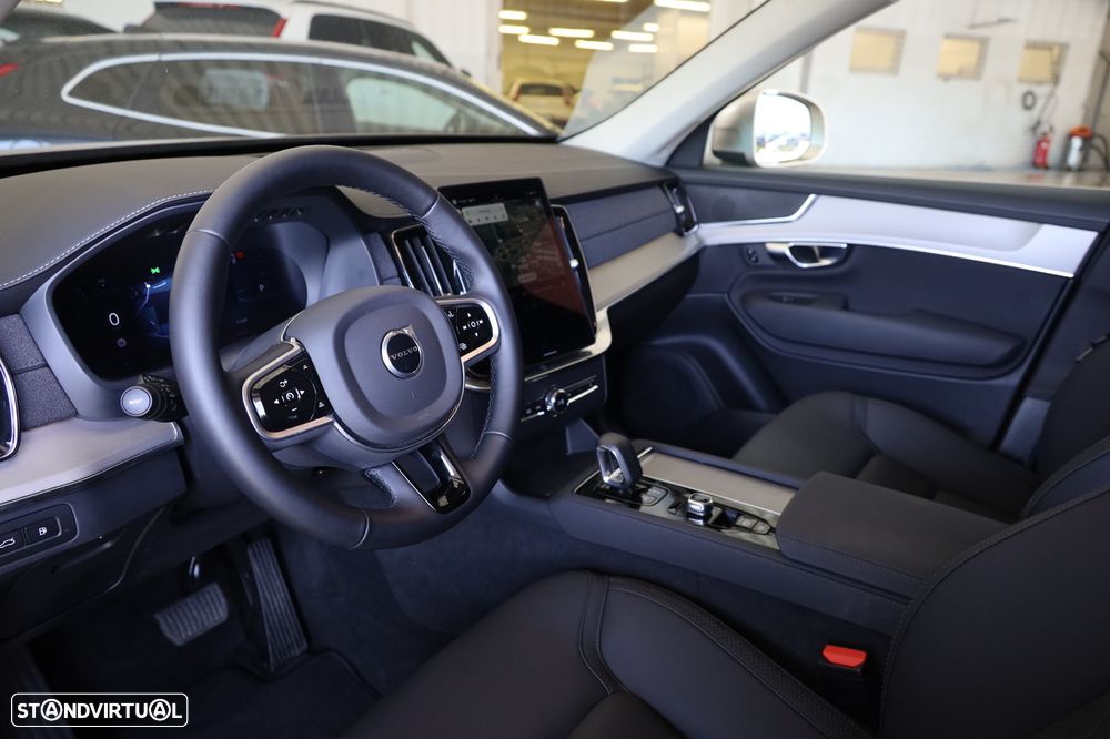 Volvo XC 90 T8 AWD Core - 16