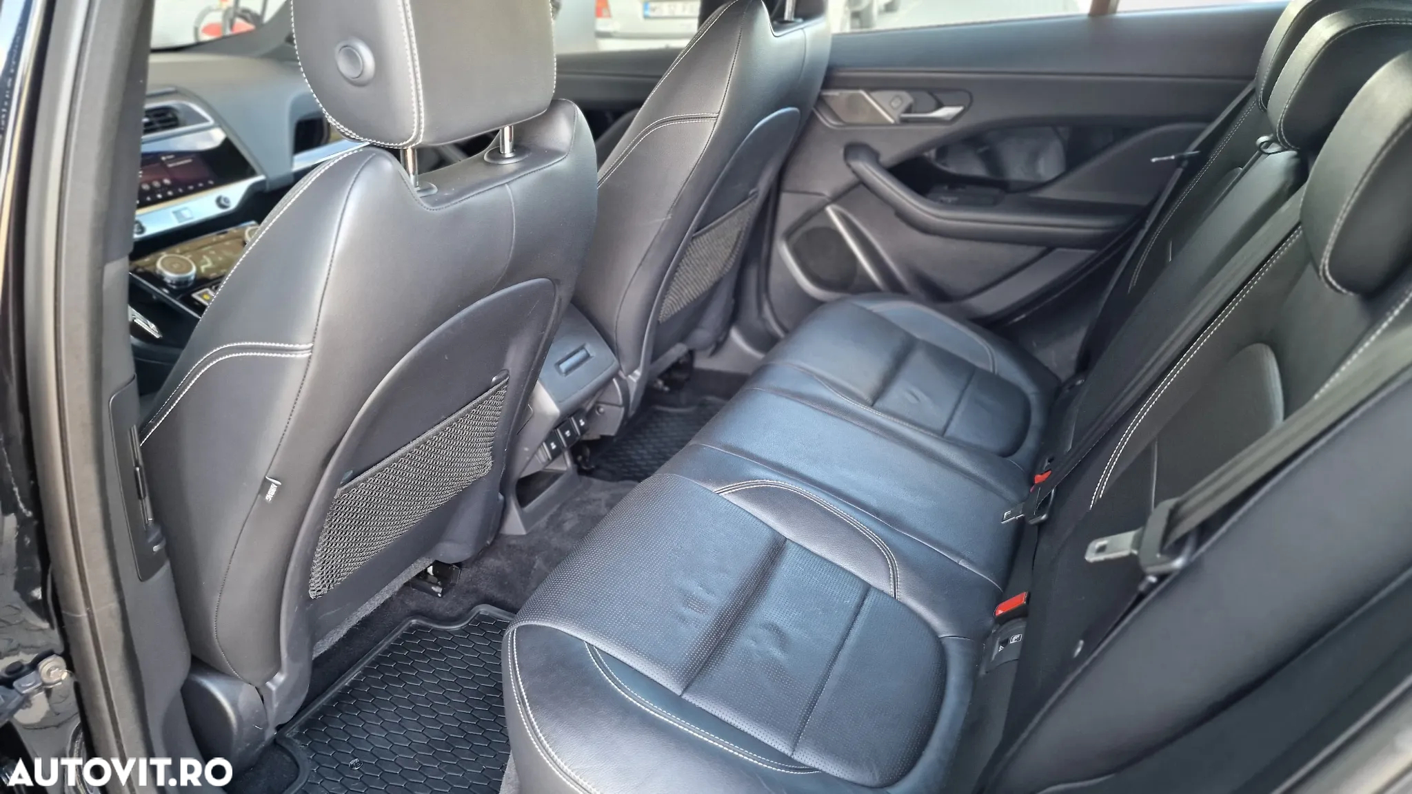Jaguar I-Pace EV400 AWD SE - 14