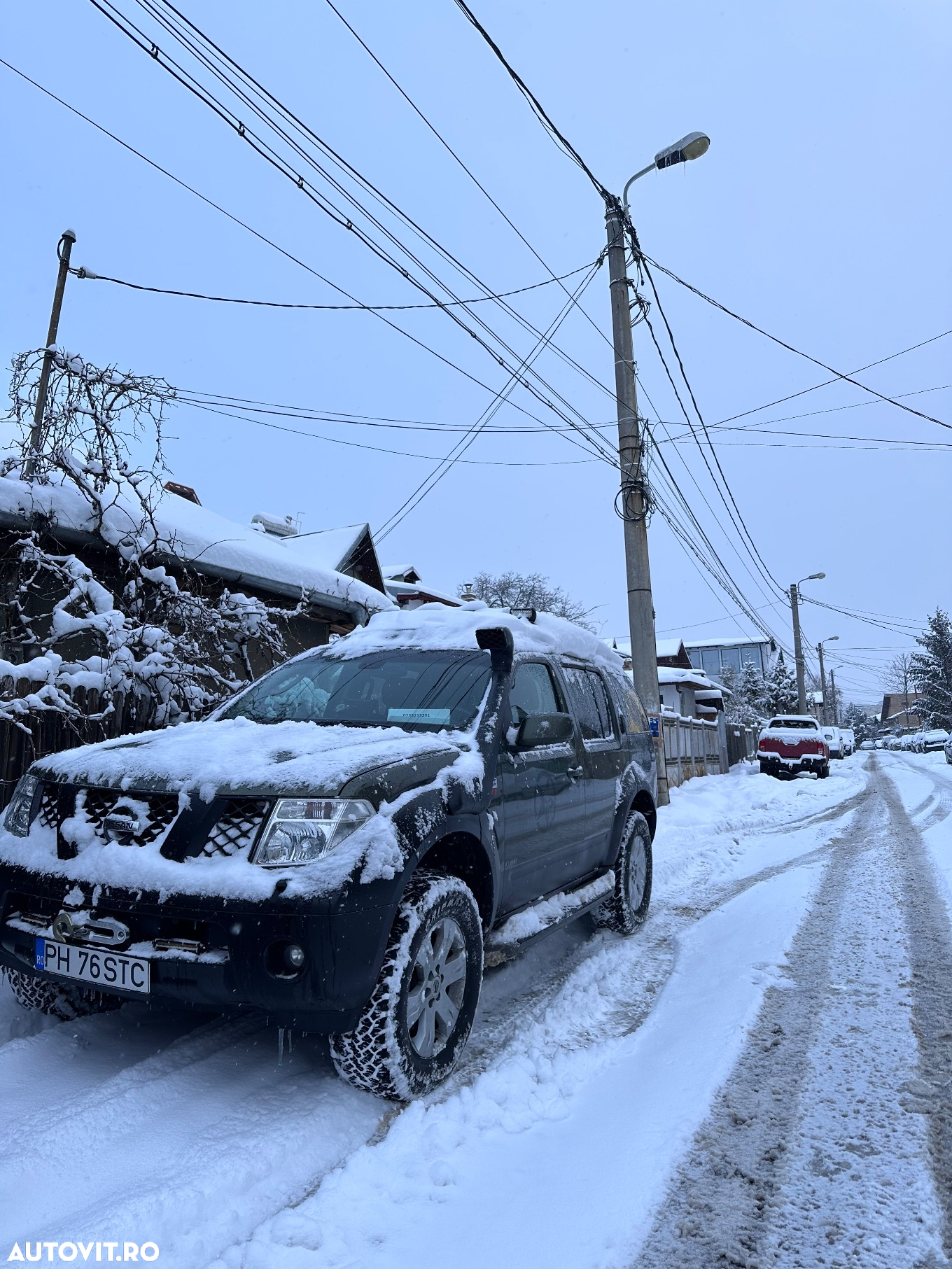 Nissan Pathfinder - 10