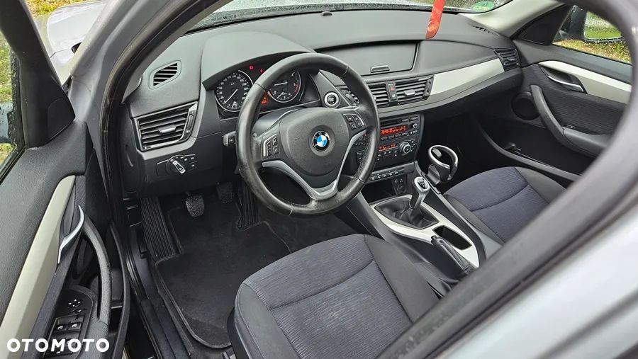 BMW X1 xDrive18d xLine - 5