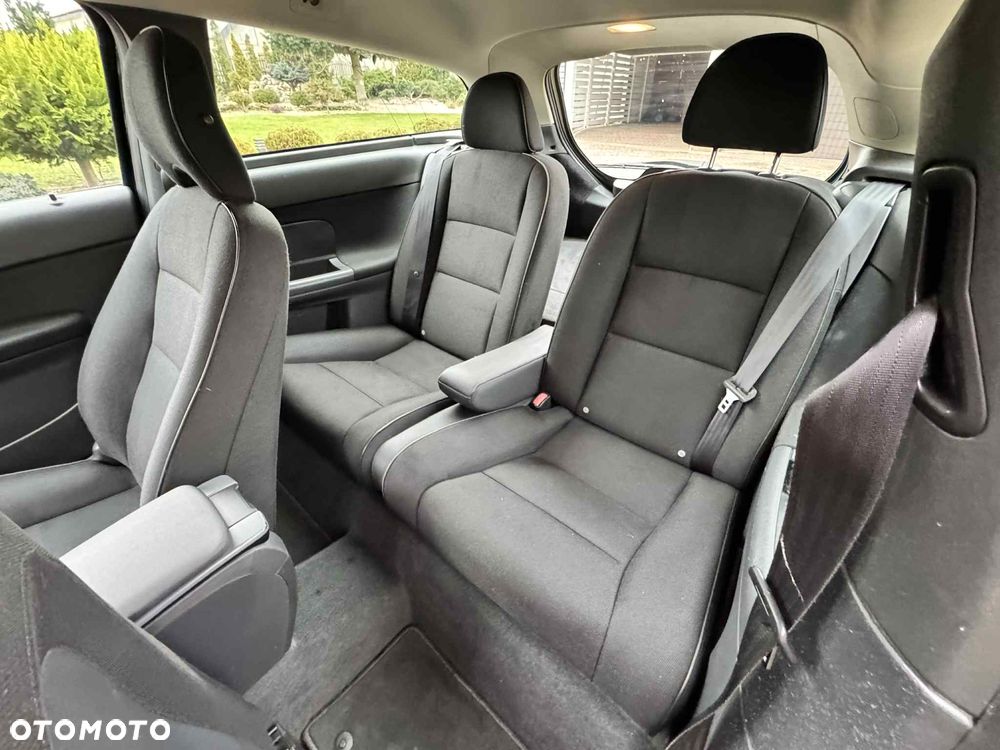 Volvo C30 1.6D DRIVe Kinetic - 10