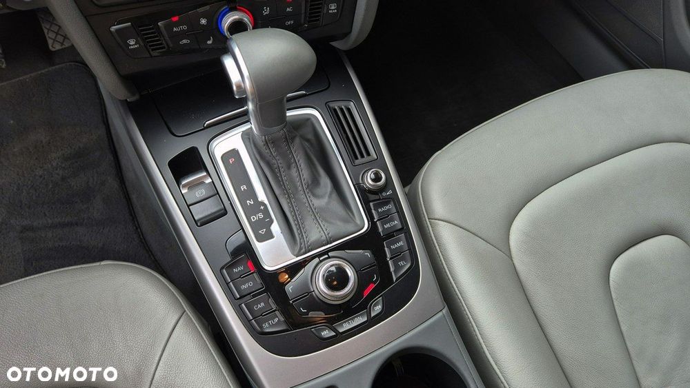 Audi A4 Avant 2.0 TDI S tronic design - 17