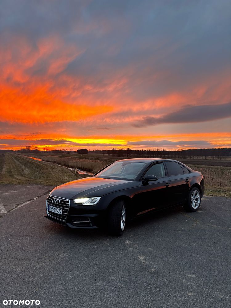 Audi A4 Limousine - 10