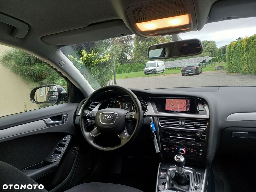 Audi A4 Limousine 2.0 TDI 112g DPF Ambition - 23