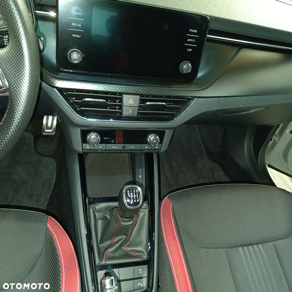 Skoda Kamiq 1.0 TSI Monte Carlo - 24