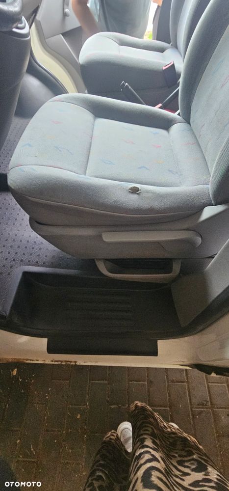 Volkswagen Transporter - 8