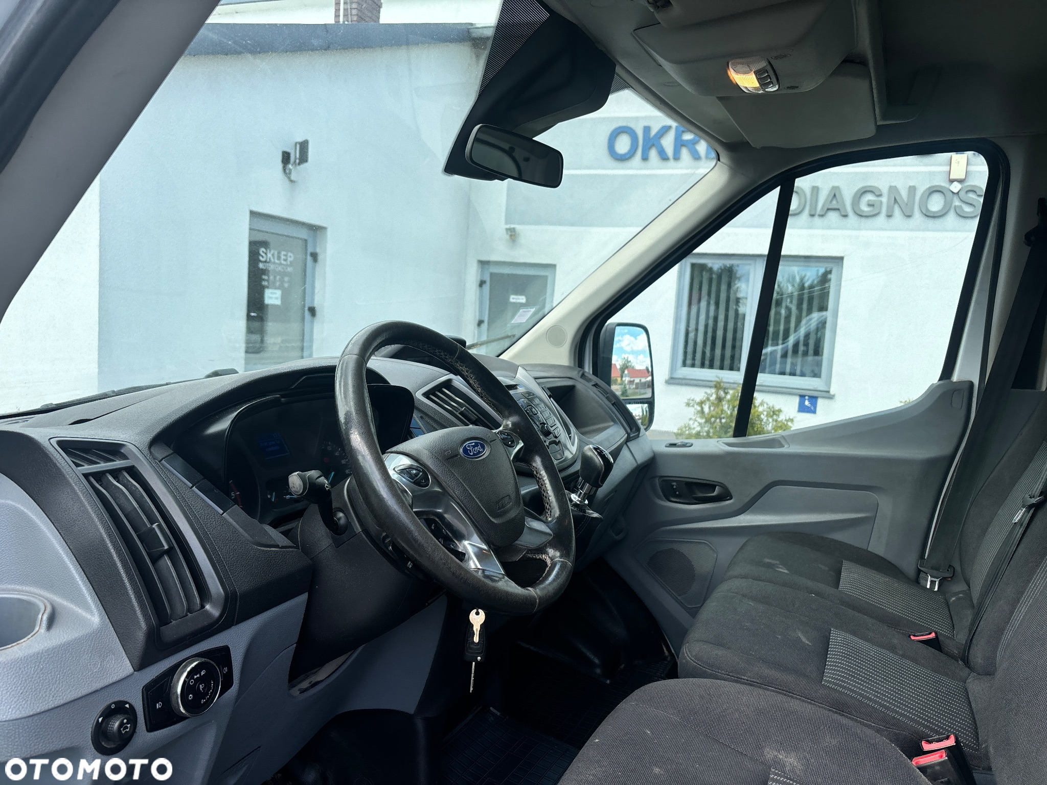Ford Transit - 8