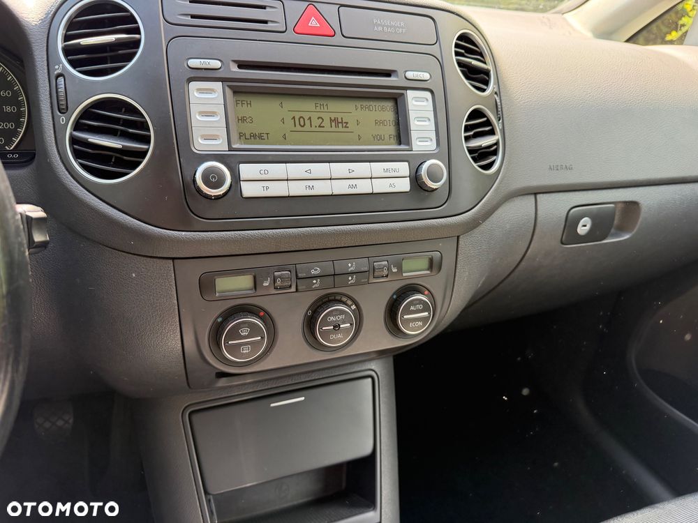 Volkswagen Golf Plus - 9