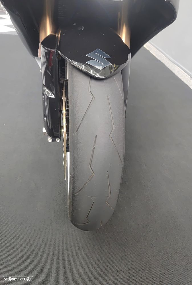Suzuki GSX-R 1000 - 12