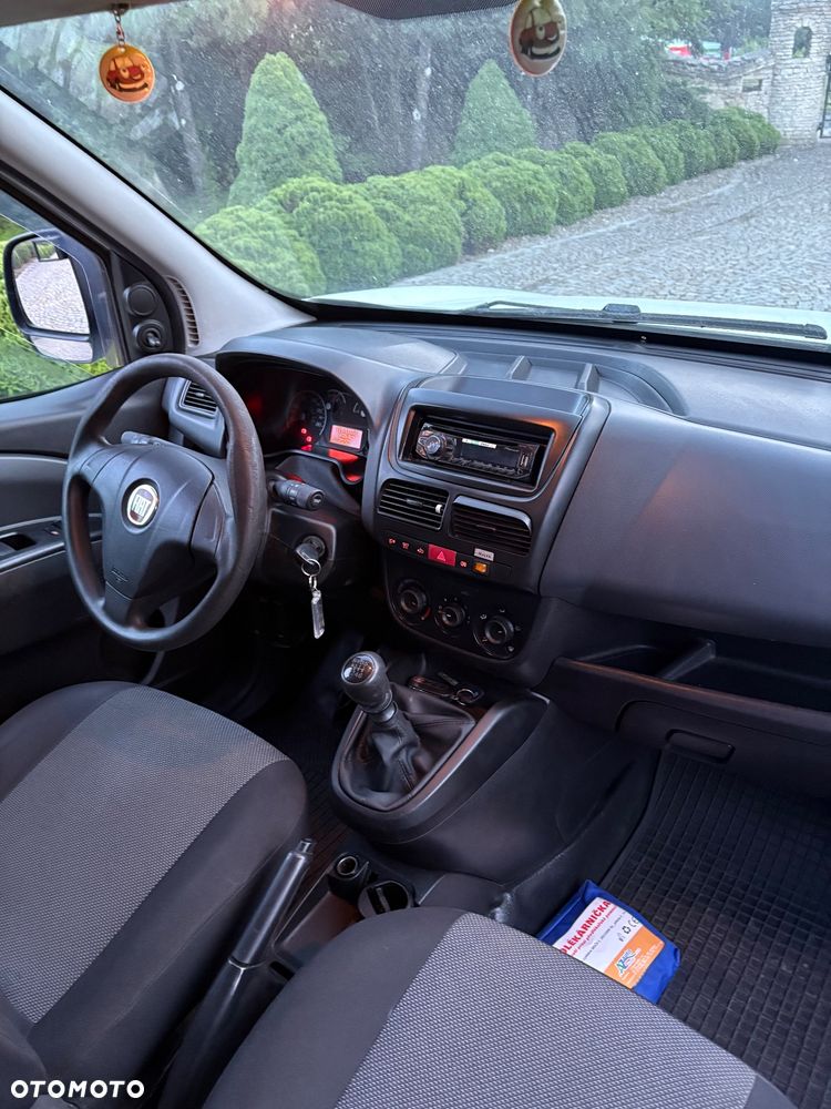 Fiat Doblo 1.4 T-Jet 16V Easy - 13