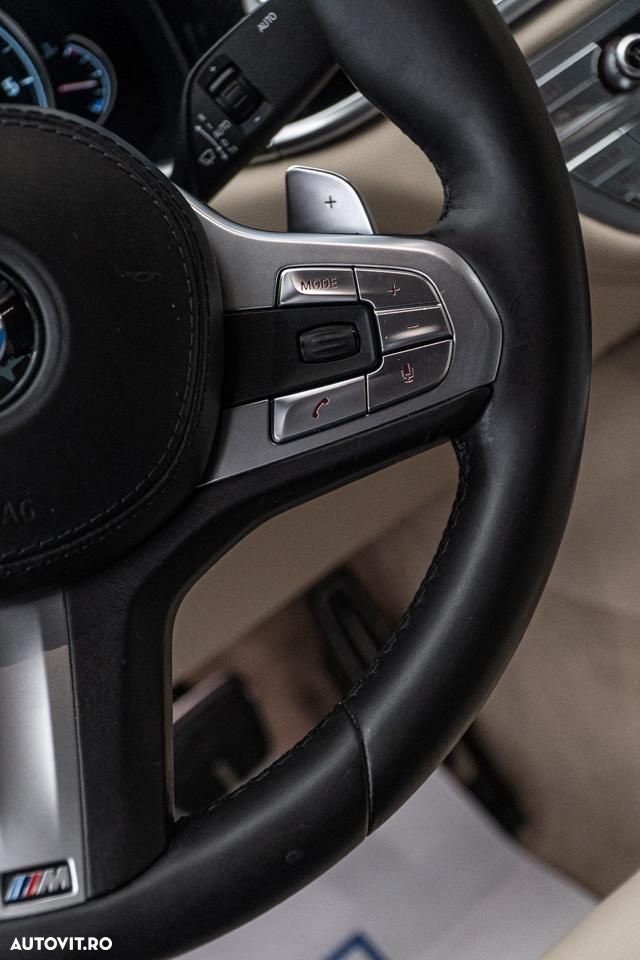 BMW Seria 7 730d xDrive - 24