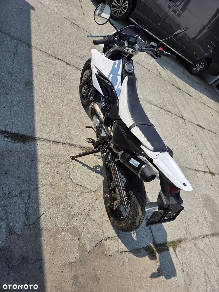 Yamaha WR - 7