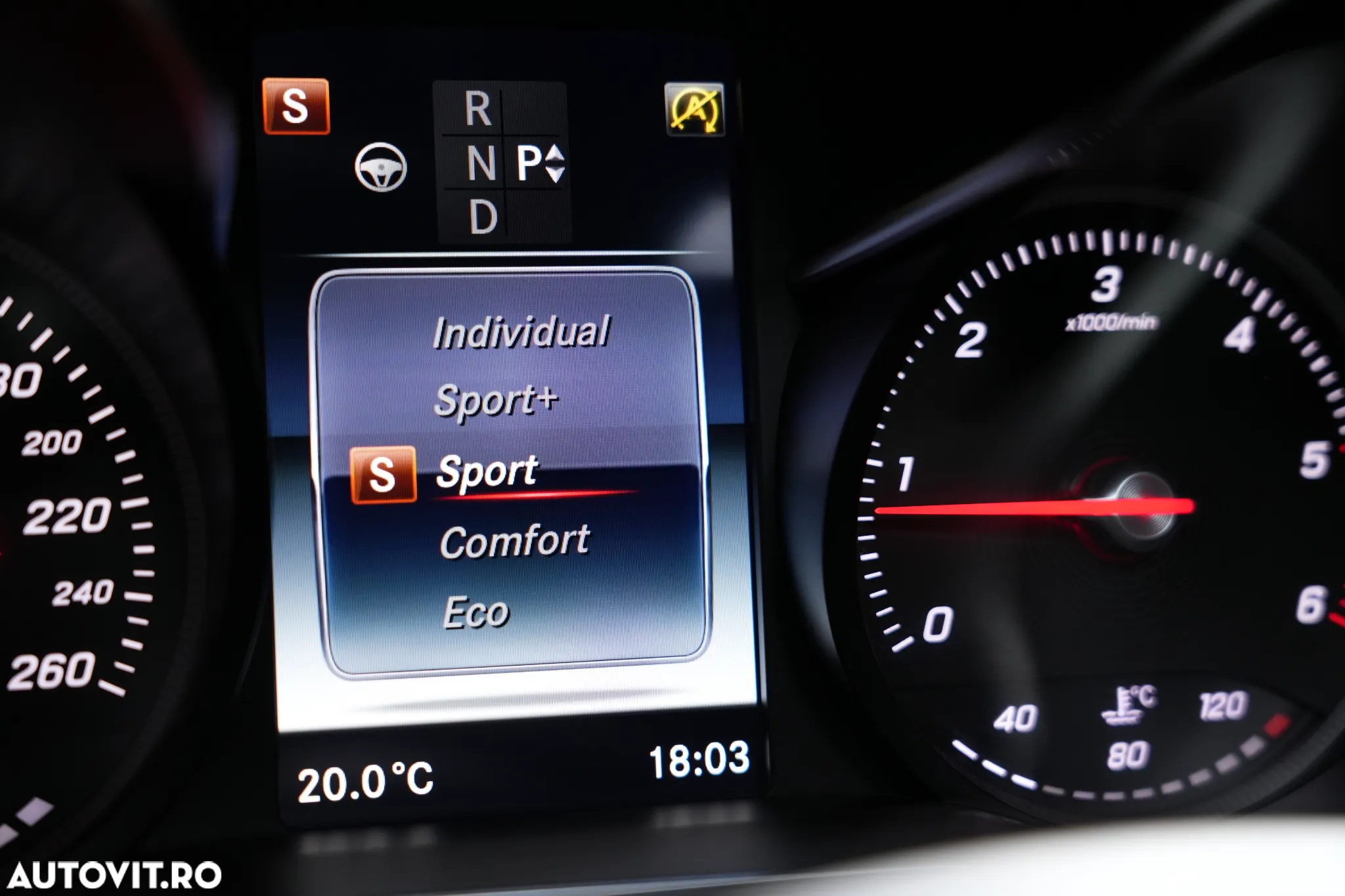 Mercedes-Benz GLC 250 d 4Matic 9G-TRONIC - 24