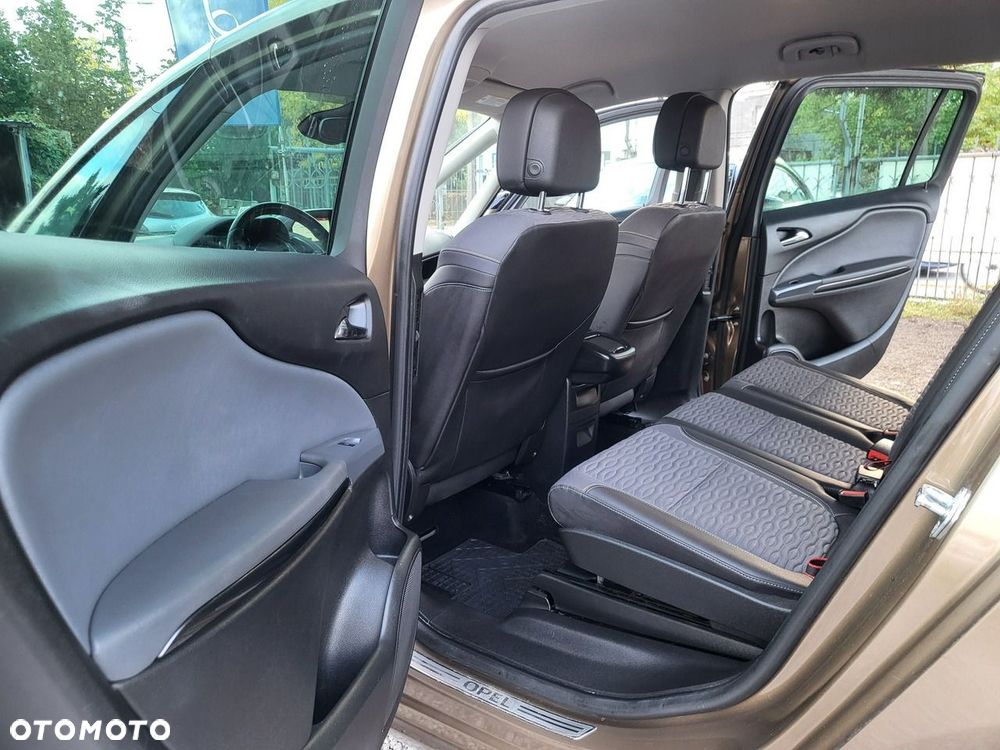 Opel Zafira 2014