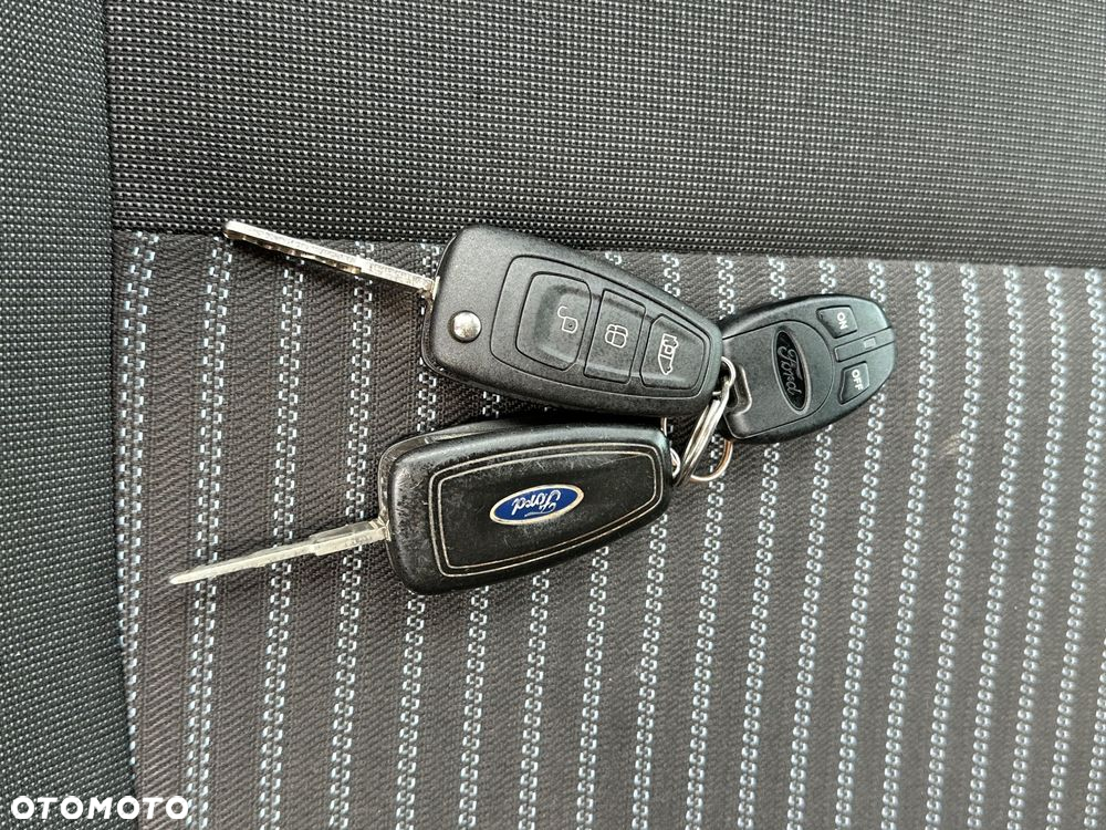 Ford Transit L2H2 - 14