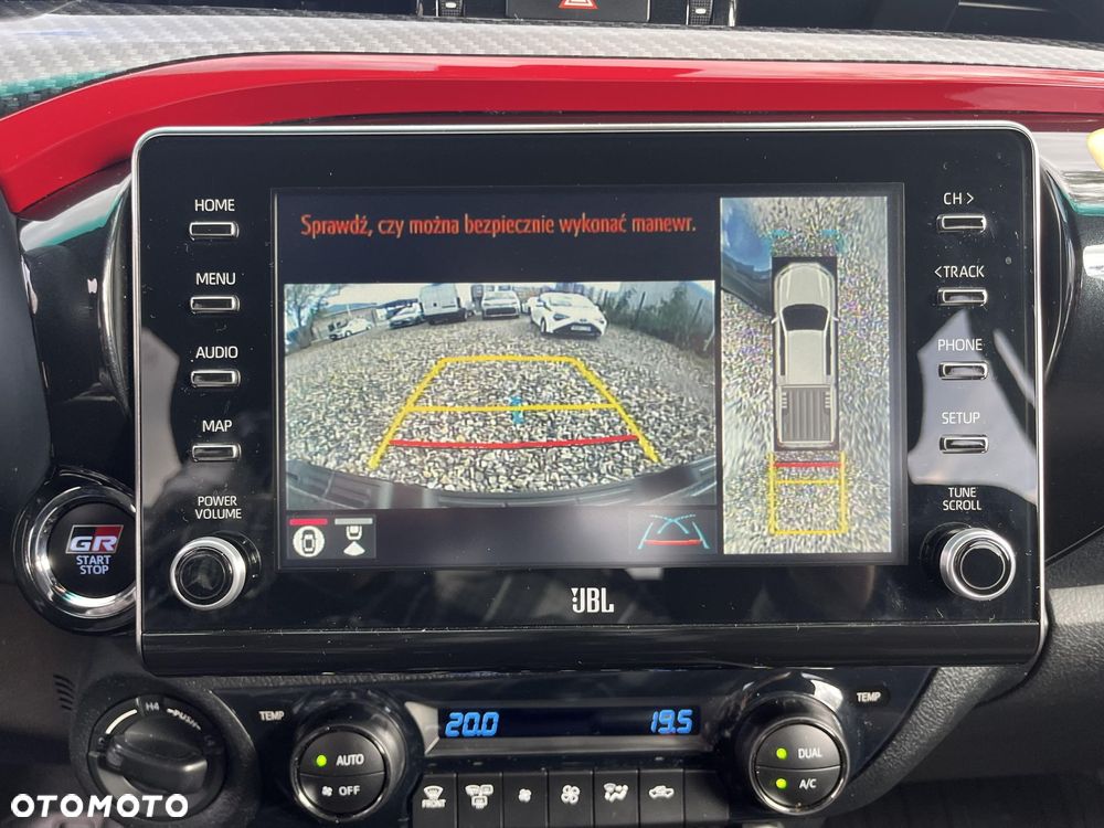 Toyota Hilux 2.8 D-4D Double Cab GR Sport 4x4 - 23