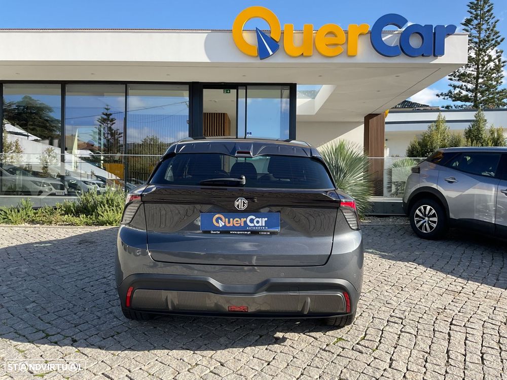 MG MG4 51 kWh Standard - 11