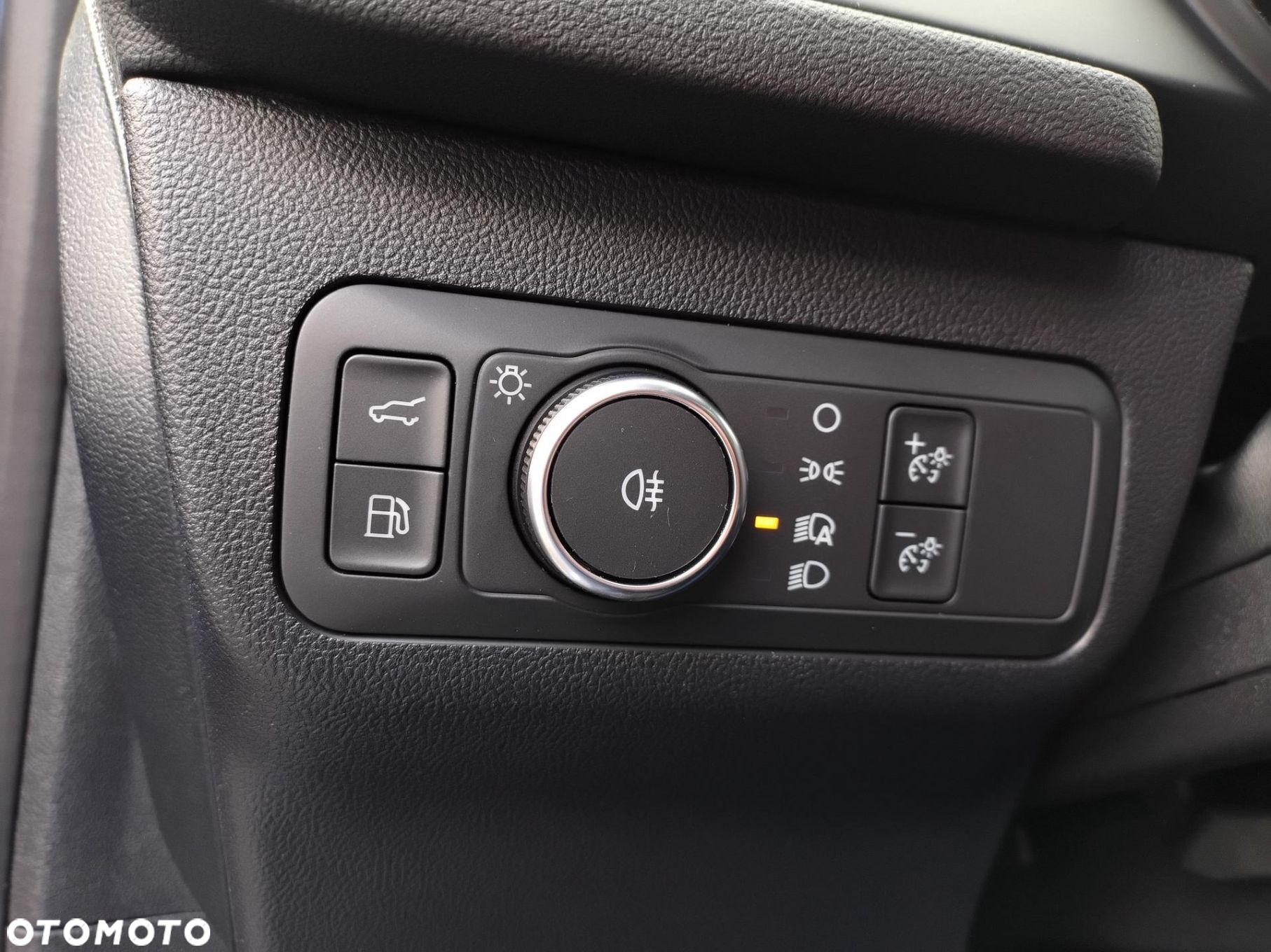 Ford Kuga 2.5P PHEV FWD ST-Line X eCVT - 25