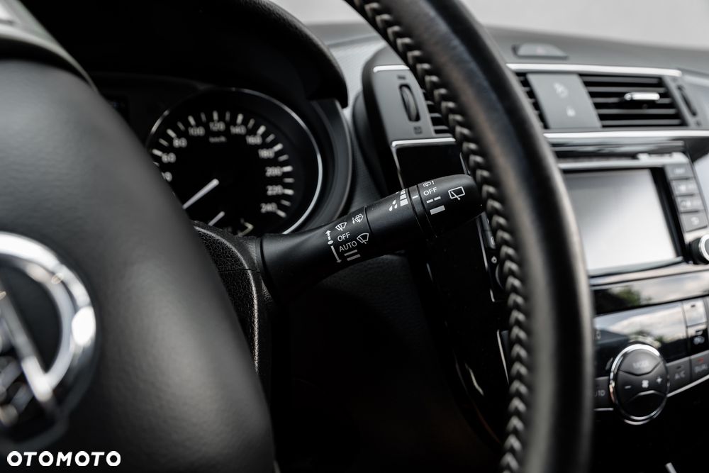 Nissan Pulsar 1.6 DIG-T Tekna - 31