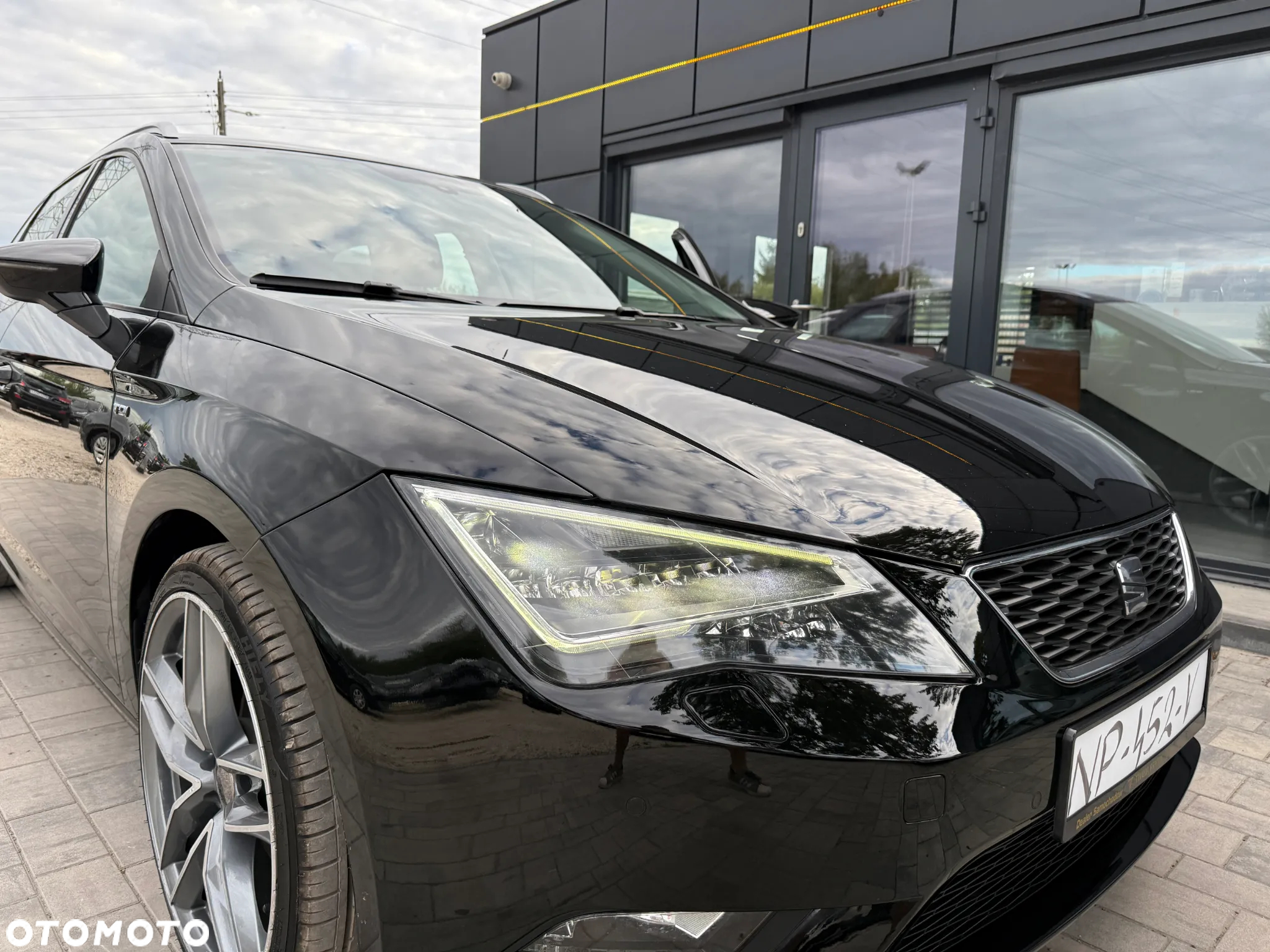 Seat Leon 2.0 TDI FR S&S - 28