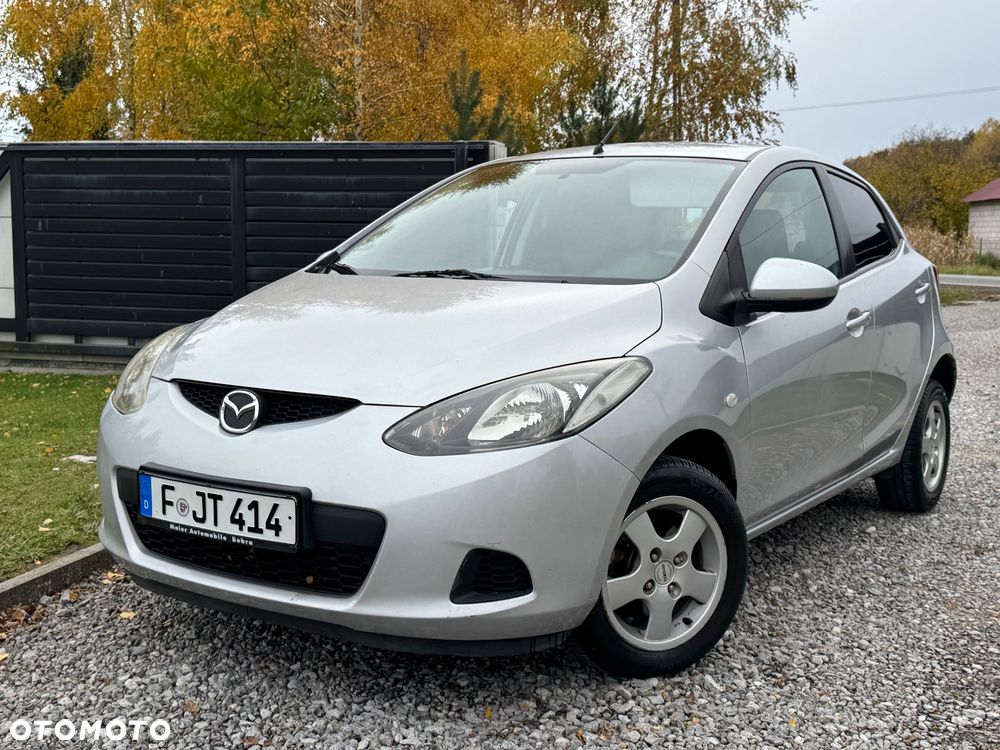 Mazda 2 - 4