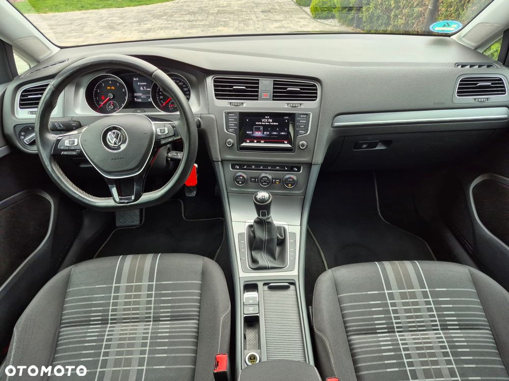 Volkswagen Golf 1.2 TSI BlueMotion Technology Lounge - 20