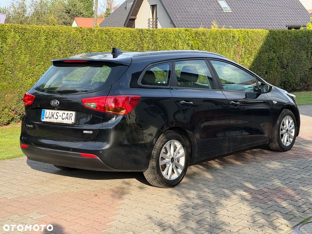 Kia Ceed 1.6 GDI ISG Platinum Edition - 5