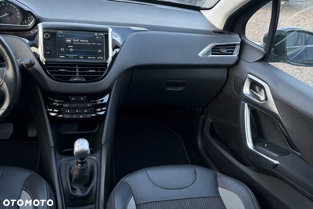 Peugeot 2008 1.5 BlueHDi Allure - 10