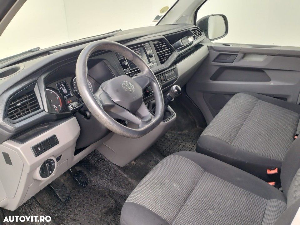 Volkswagen Transporter - 4