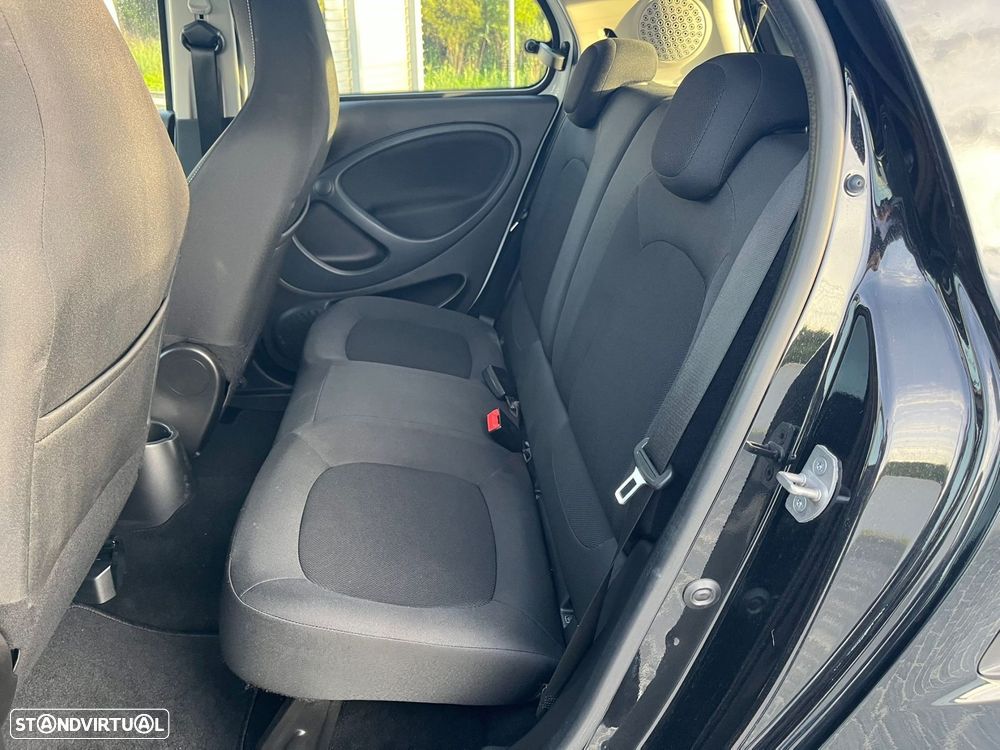 Smart ForFour Electric Drive Passion - 28