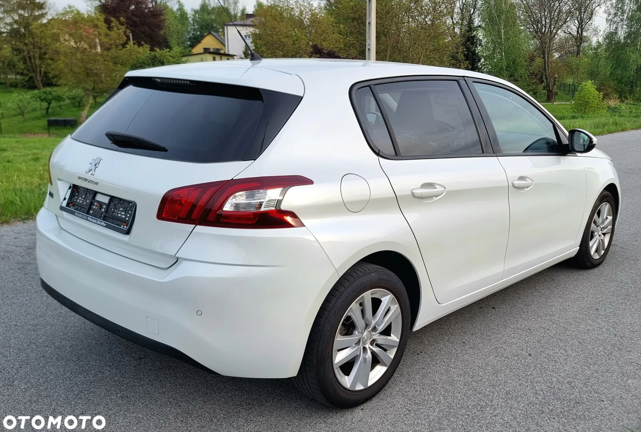 Peugeot 308 1.6 BlueHDi Allure S&S - 6