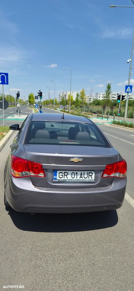 CHEVROLET Cruze 2011 — imagine 3