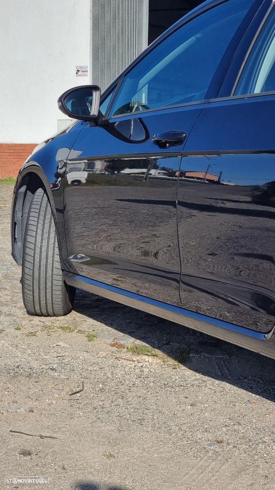 VW Golf Variant 1.6 TDi Confortline - 19