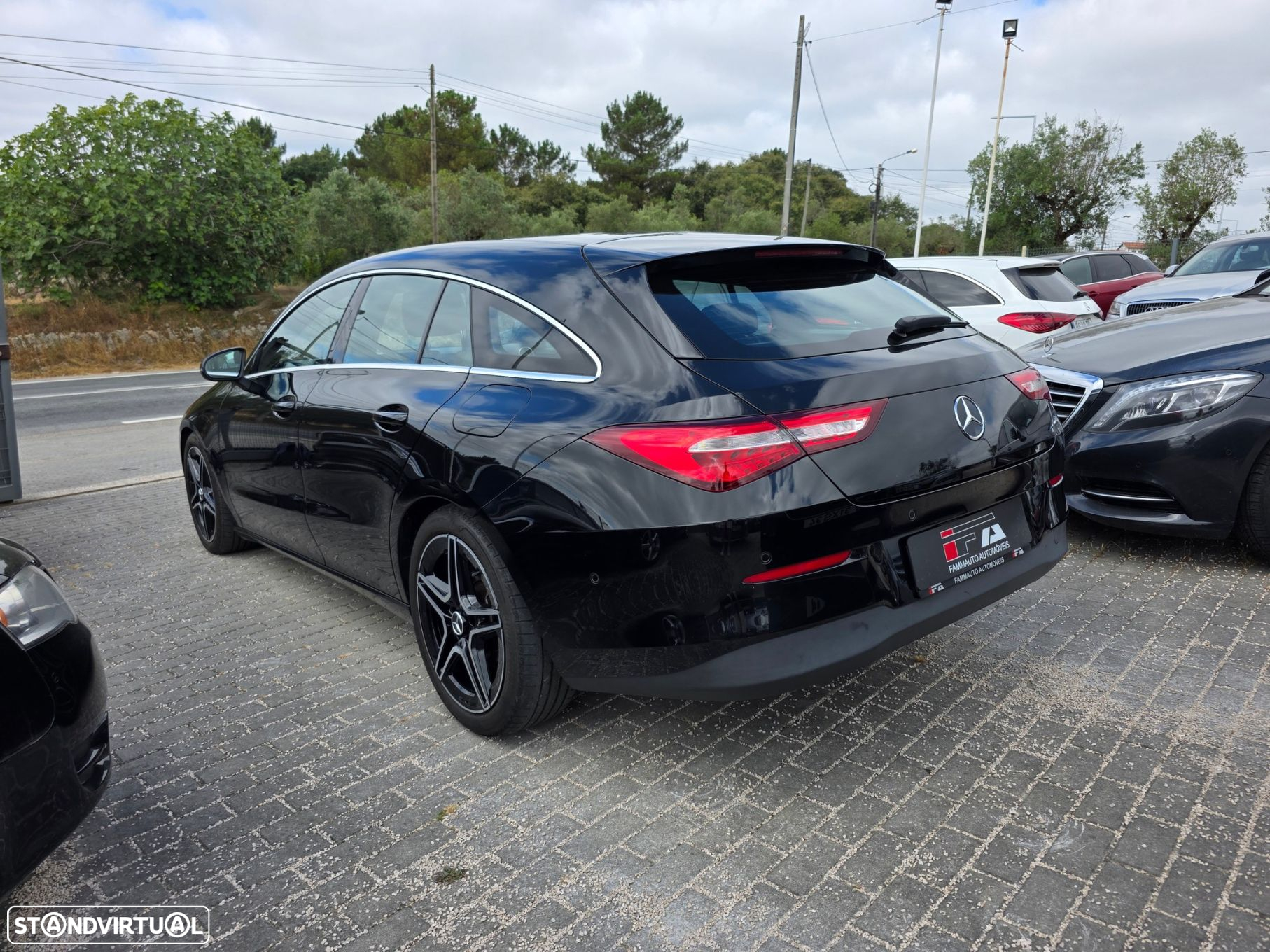 Mercedes-Benz CLA 180 - 4