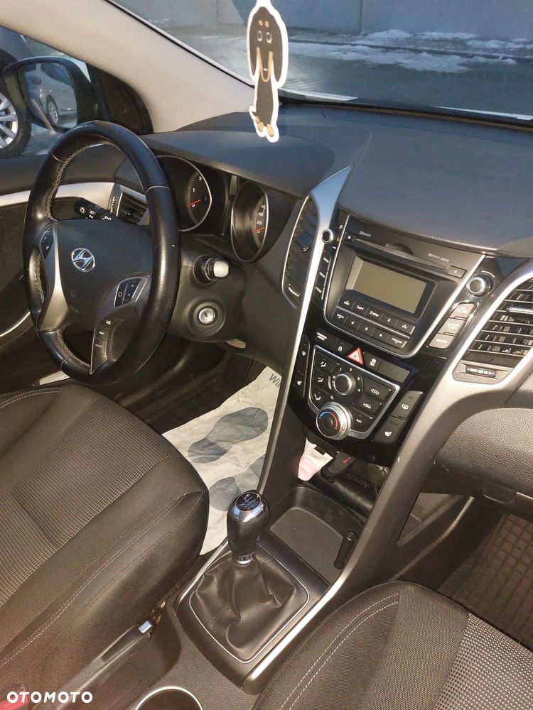 Hyundai i30 1.6 CRDi Comfort - 9
