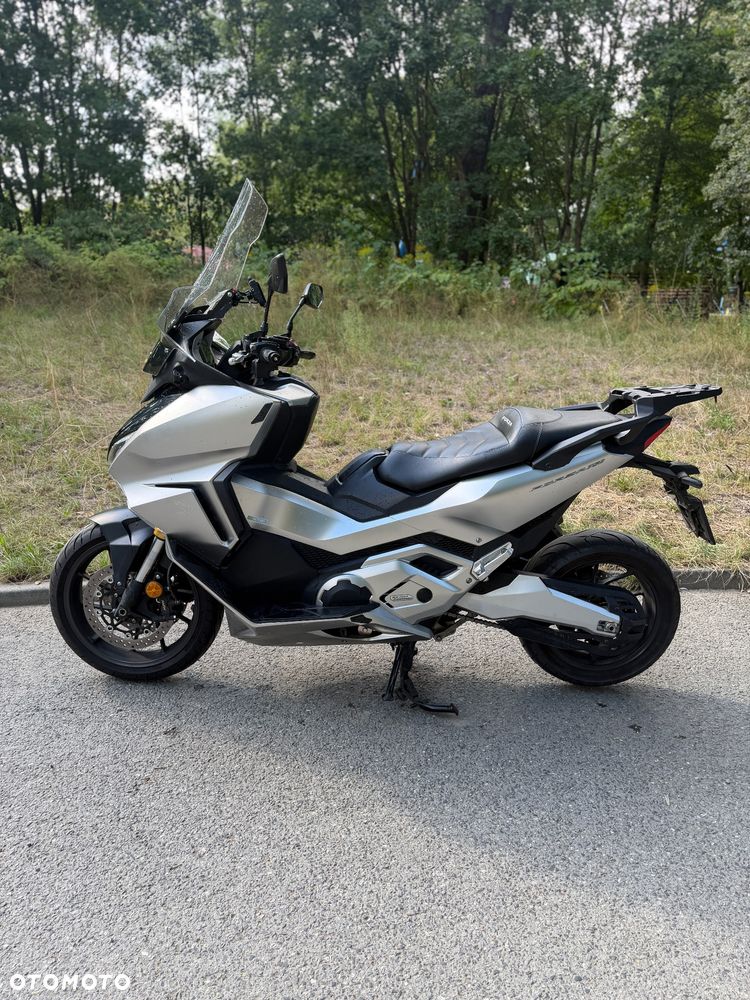 Honda NSS - 7