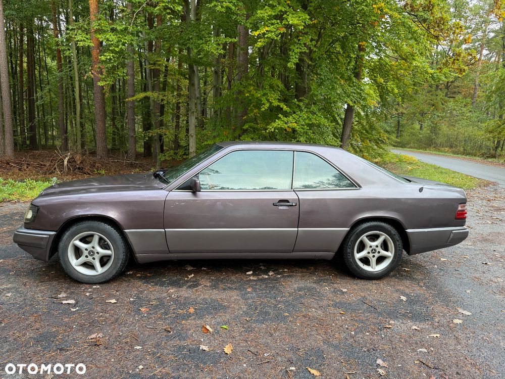 Mercedes-Benz W124 (1984-1993) - 2
