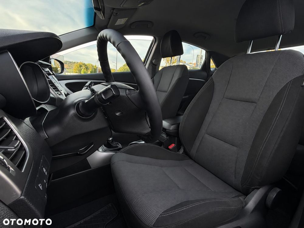 Hyundai i30 - 18