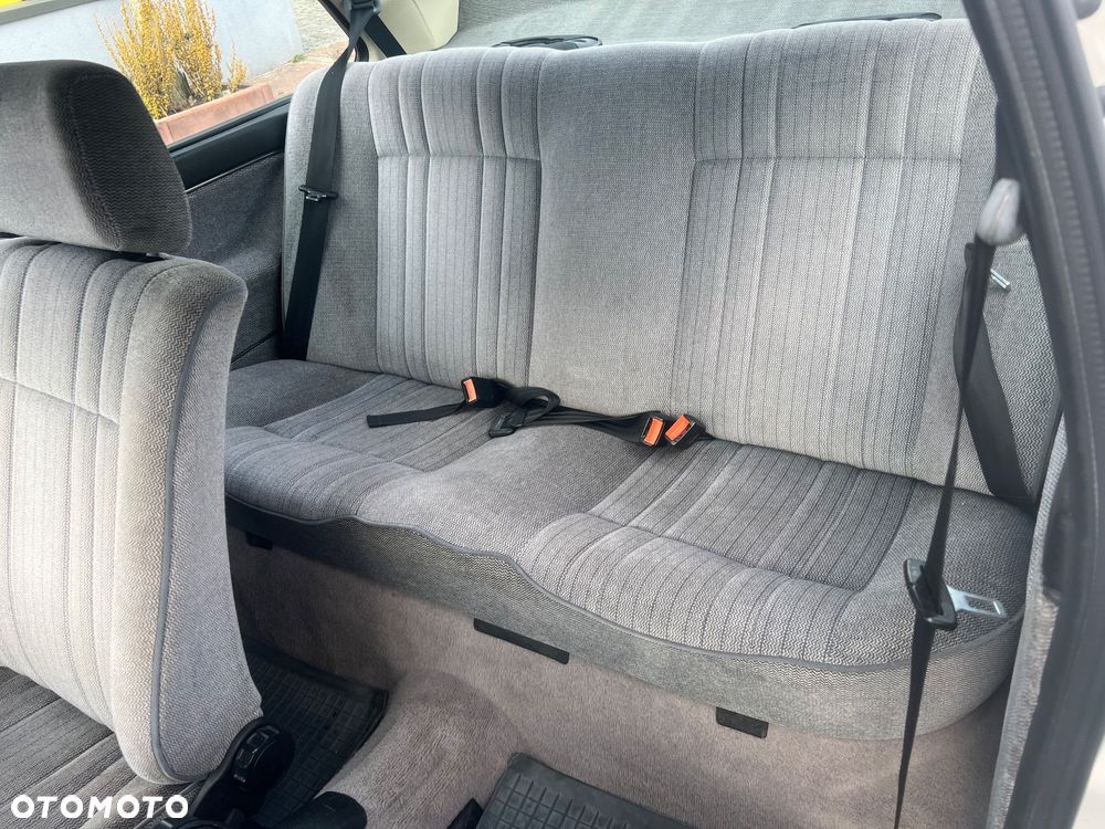 Volkswagen Jetta 1.8 CL - 12