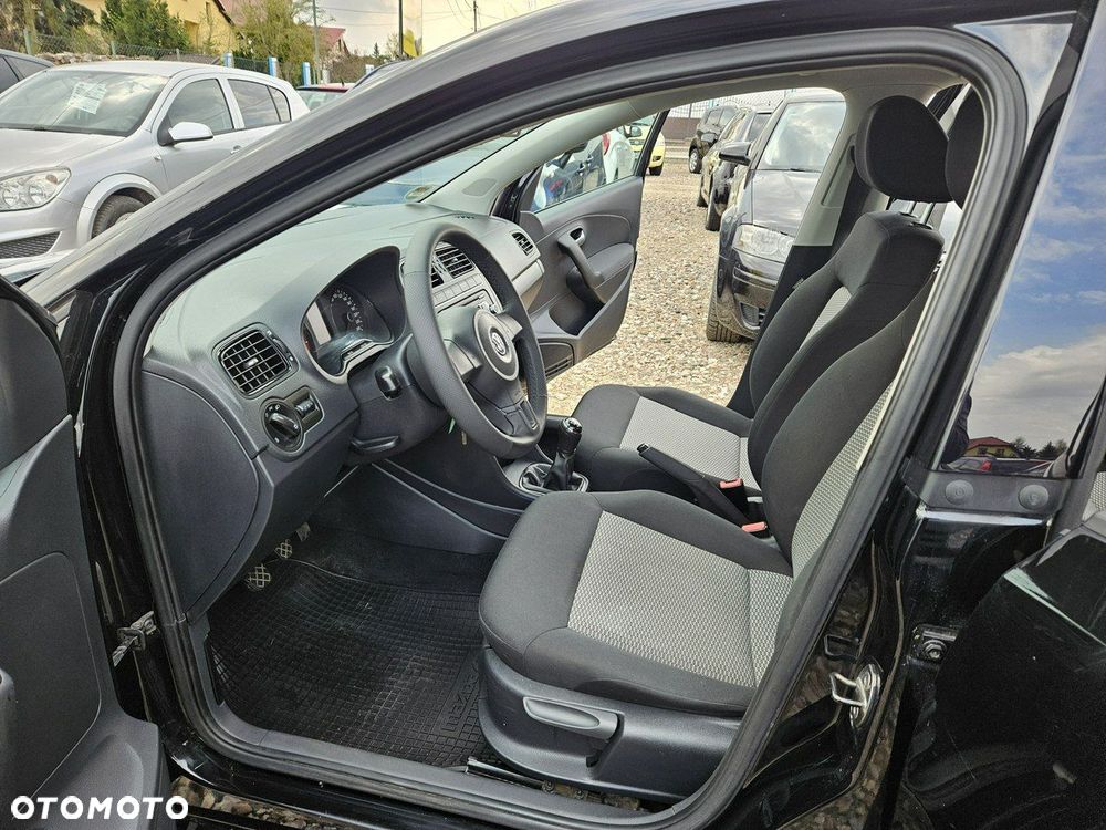 Volkswagen Polo - 7