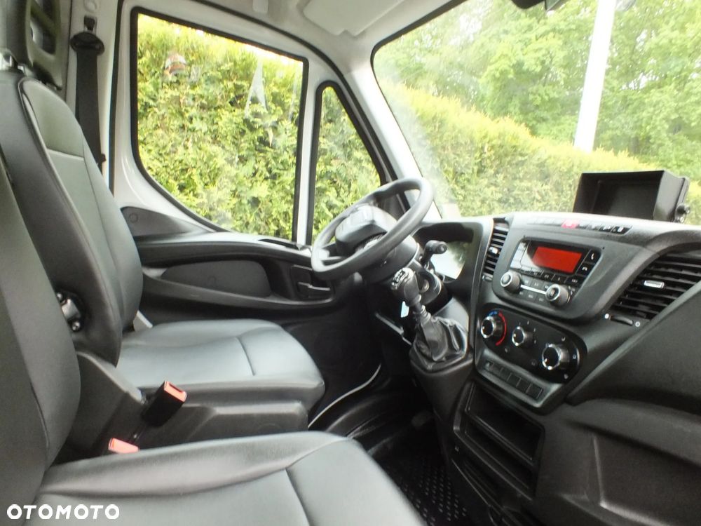 Iveco Daily - 16