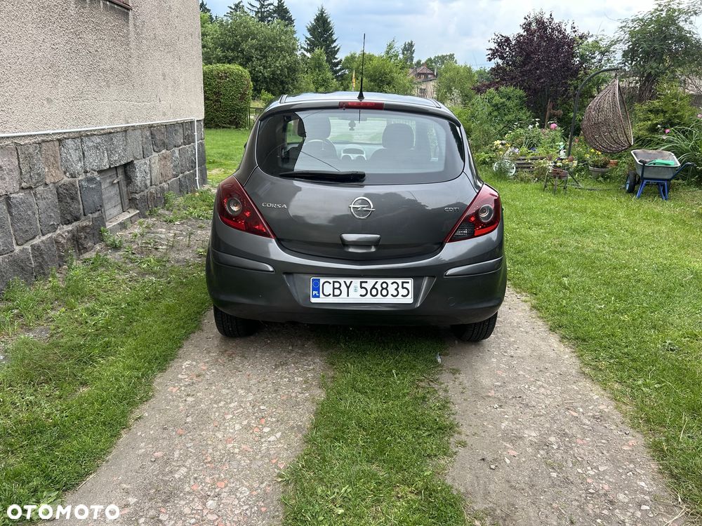 Opel Corsa - 2