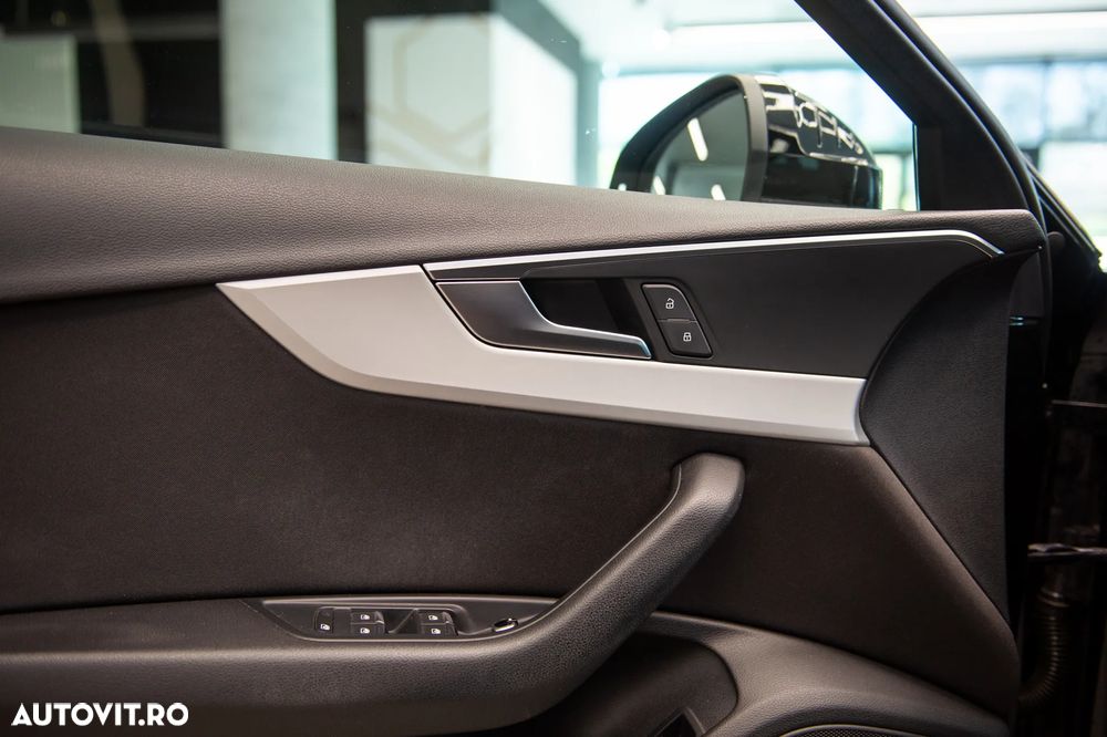 Audi A4 2.0 35 TFSI S tronic MHEV Basic - 13