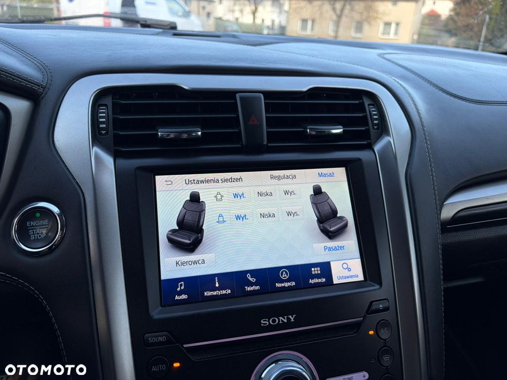 Ford Mondeo SW 2.0 Hybrid Vignale - 34