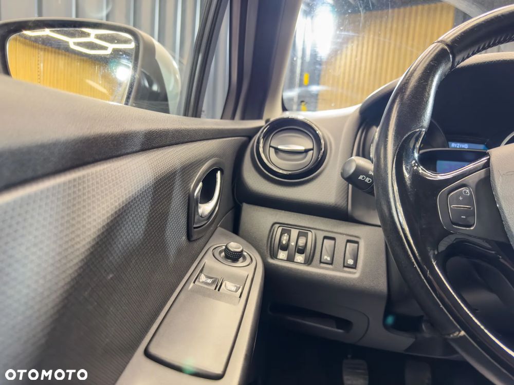 Renault Clio dCi 75 Expression - 24